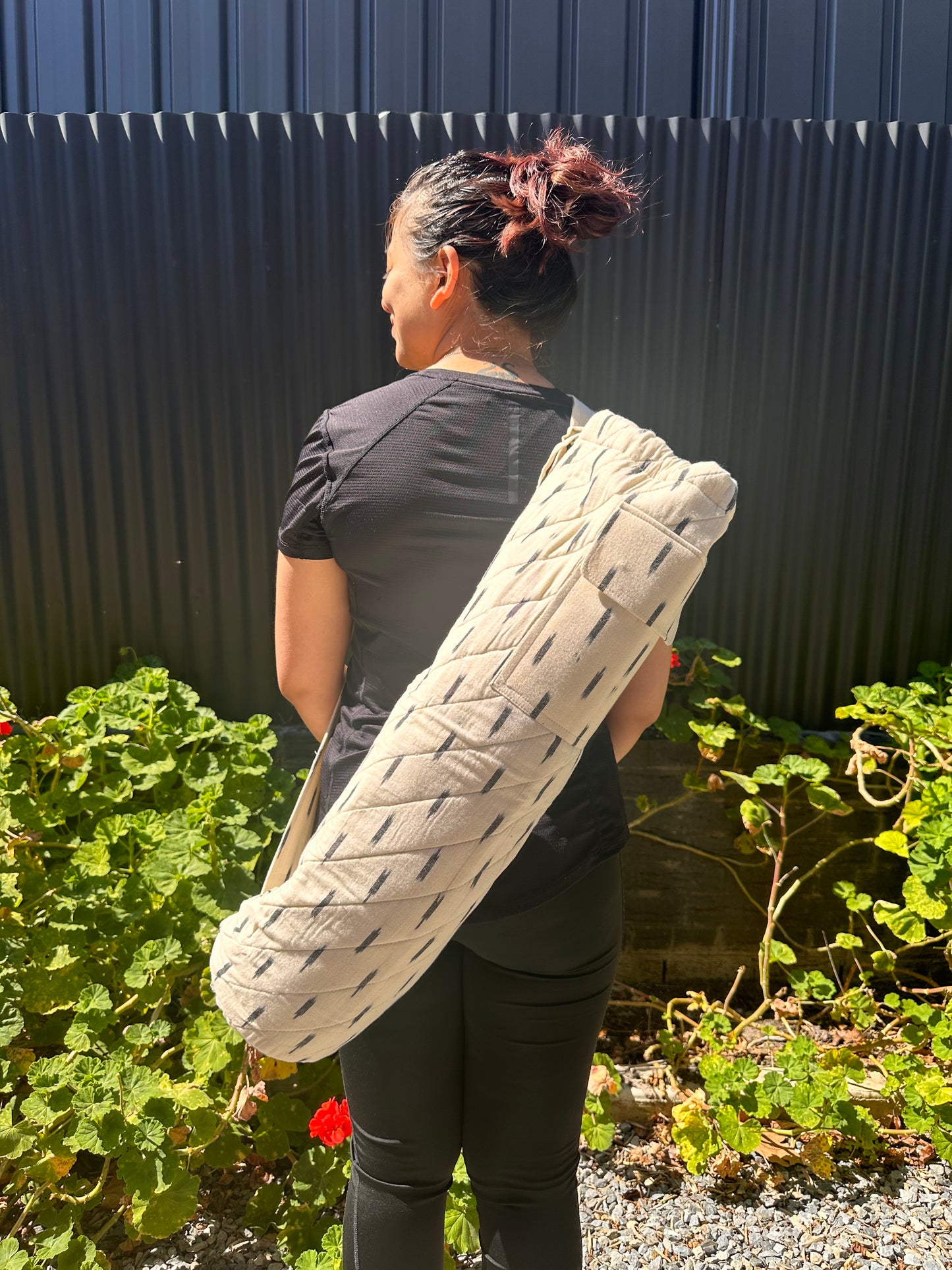 White & Black Print Ikat Cotton Quilted Yoga/Beach Mat Bag