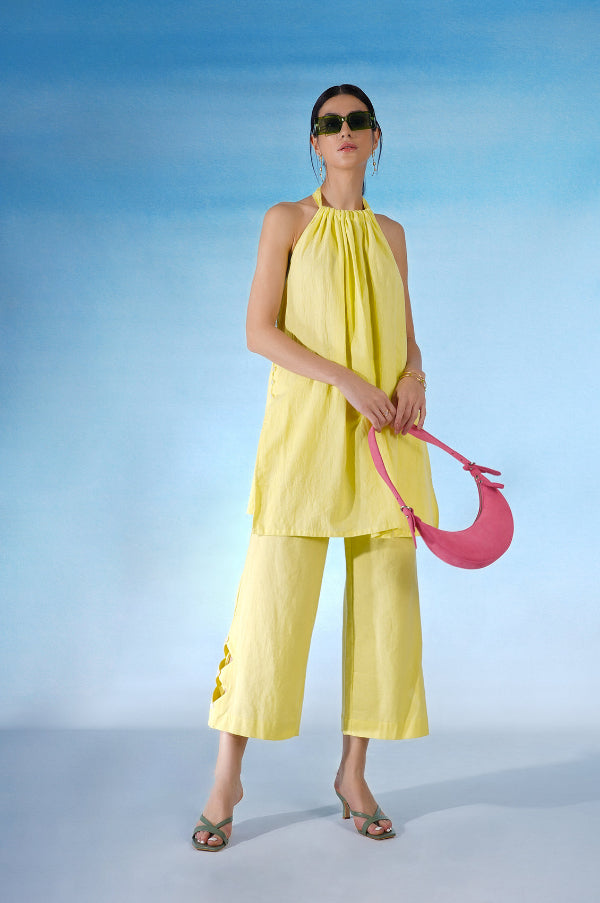Sleeveless and Halter Neck Side Up Co-ard Set