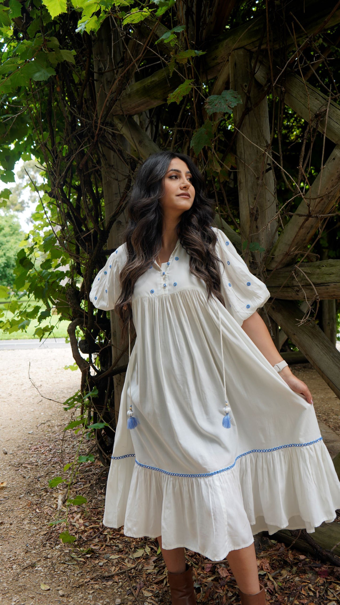 Sky puff sleeves midi dress