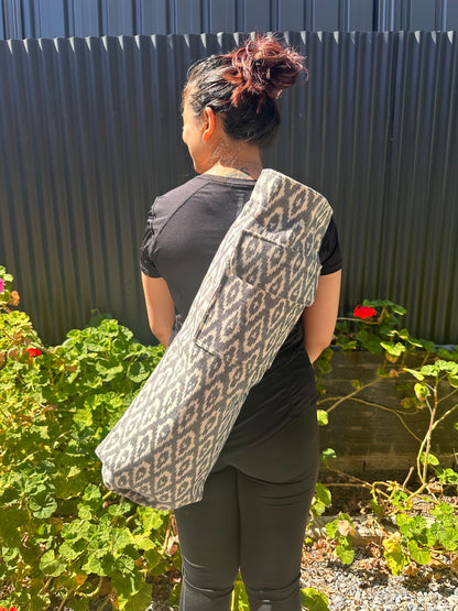 Grey & White Printed Ikat Cotton Yoga/Beach Mat Bag