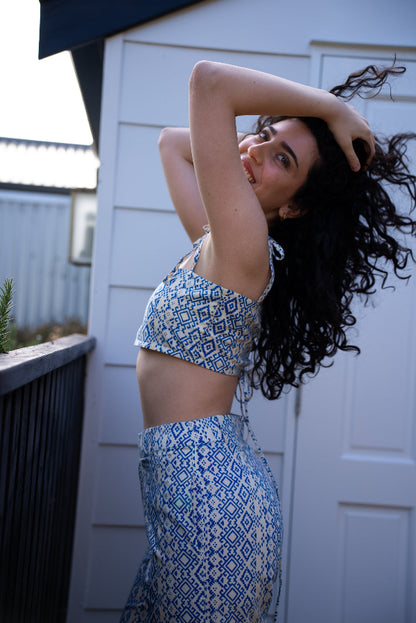 Aroa Women Crop Top