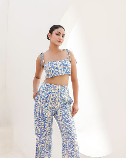 Aroa Crop Top