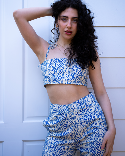 Aroa Crop Top